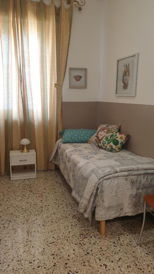 I Mori In Campidoglio Affitta Affittacamere